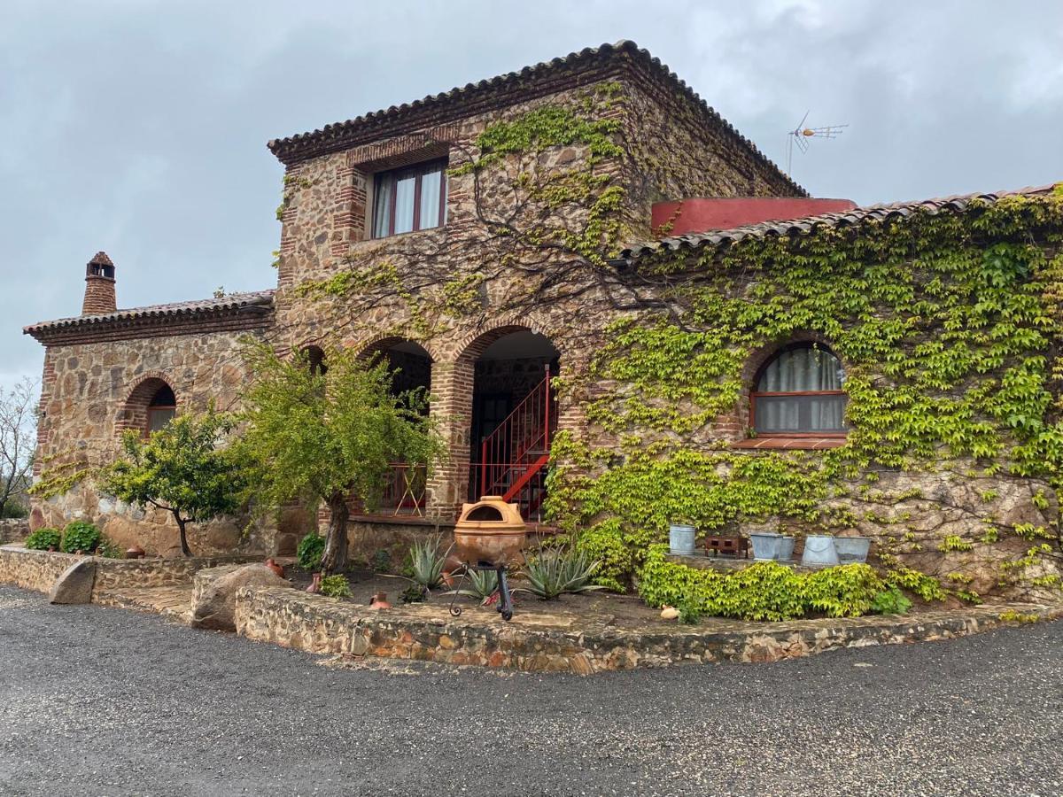 Casas Rurales Monasterio de Rocamador Almendral Exterior foto